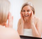 Pielea grasă și îmbătrânirea: Ce spun dermatologii