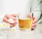 Ceaiul de tei: beneficii pentru relaxare și somn