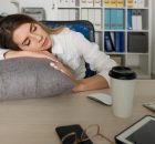 Cum să îți îmbunătățești concentrarea și productivitatea prin somn de calitate